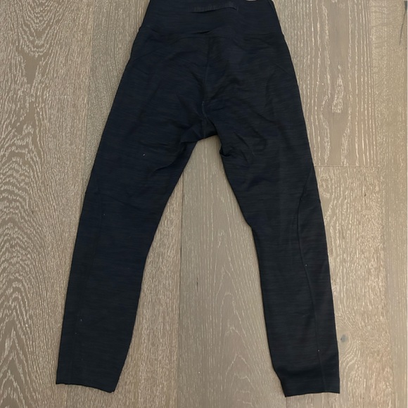 Outdoor Voices TechSweat 3/4 Length Leggings - Picture 4 of 5